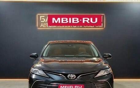 Toyota Camry, 2022 год, 2 790 000 рублей, 2 фотография