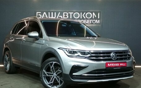 Volkswagen Tiguan II, 2021 год, 2 785 000 рублей, 2 фотография