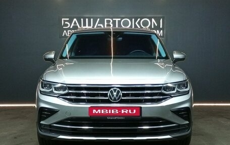 Volkswagen Tiguan II, 2021 год, 2 785 000 рублей, 3 фотография
