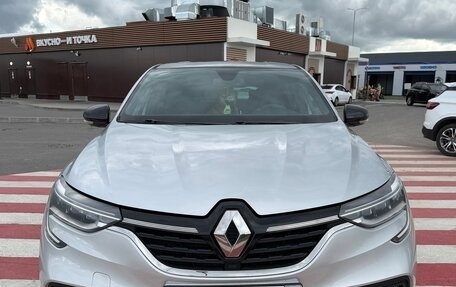 Renault Arkana I, 2021 год, 2 000 000 рублей, 2 фотография