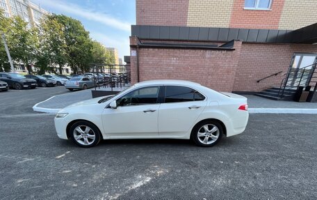 Honda Accord VIII рестайлинг, 2008 год, 1 000 000 рублей, 3 фотография