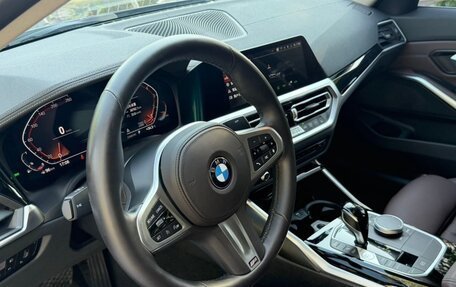 BMW 3 серия, 2022 год, 3 050 000 рублей, 10 фотография