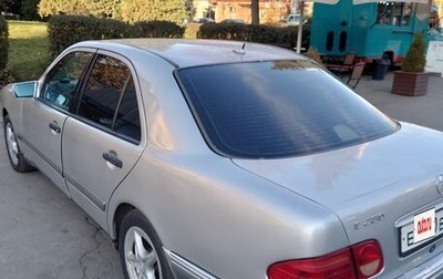 Mercedes-Benz E-Класс, 1997 год, 377 500 рублей, 1 фотография
