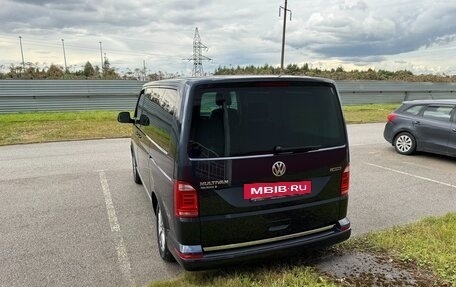 Volkswagen Multivan T6 рестайлинг, 2019 год, 3 950 000 рублей, 4 фотография