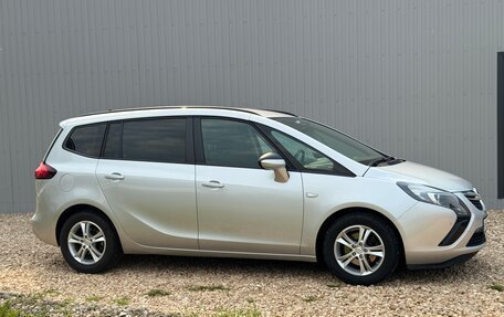 Opel Zafira C рестайлинг, 2015 год, 1 290 000 рублей, 7 фотография
