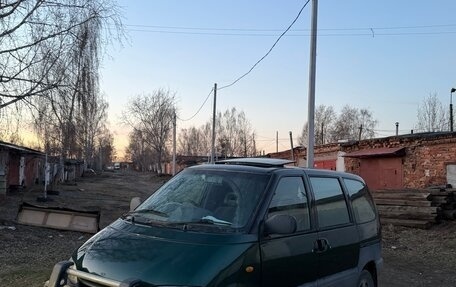 Nissan Serena I, 1997 год, 450 000 рублей, 5 фотография