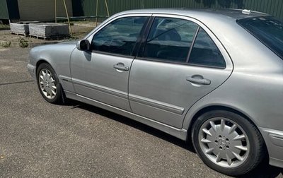 Mercedes-Benz E-Класс, 2002 год, 790 000 рублей, 1 фотография