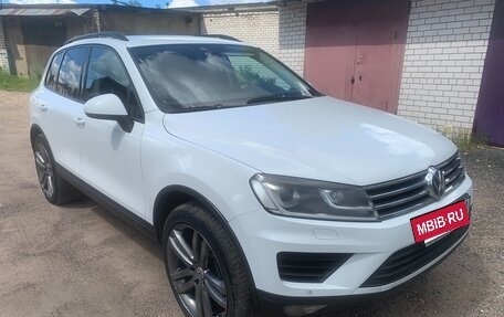 Volkswagen Touareg III, 2015 год, 3 000 000 рублей, 8 фотография