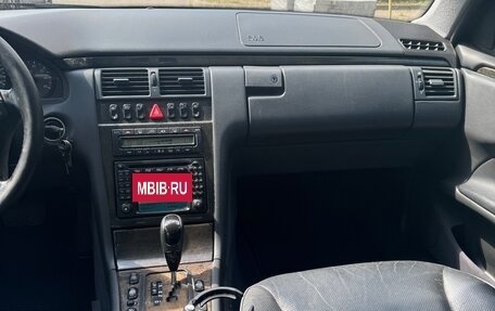 Mercedes-Benz E-Класс, 2002 год, 790 000 рублей, 7 фотография