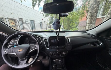Chevrolet Malibu IX, 2016 год, 1 400 000 рублей, 18 фотография