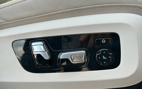 BMW X7, 2021 год, 10 750 000 рублей, 34 фотография