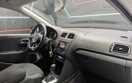 Volkswagen Polo VI (EU Market), 2018 год, 1 330 000 рублей, 17 фотография