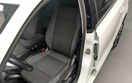 Volkswagen Polo VI (EU Market), 2018 год, 1 330 000 рублей, 15 фотография