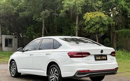 Volkswagen Lavida, 2023 год, 1 380 000 рублей, 2 фотография