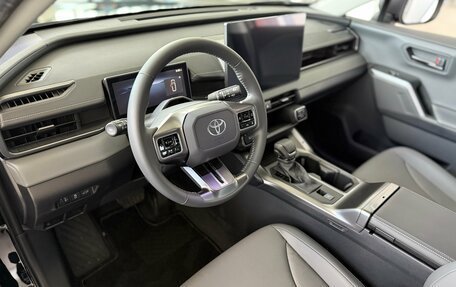 Toyota RAV4, 2026 год, 4 780 000 рублей, 14 фотография