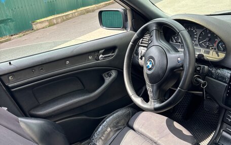 BMW 3 серия, 2001 год, 900 000 рублей, 8 фотография