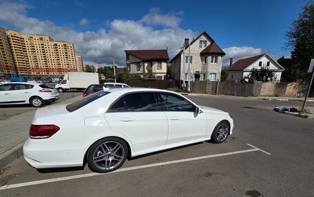 Mercedes-Benz E-Класс, 2015 год, 2 600 000 рублей, 5 фотография