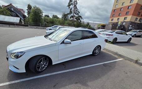 Mercedes-Benz E-Класс, 2015 год, 2 600 000 рублей, 15 фотография