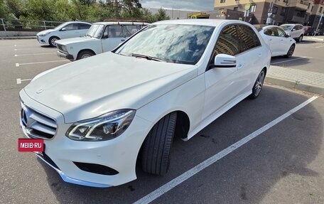 Mercedes-Benz E-Класс, 2015 год, 2 600 000 рублей, 10 фотография