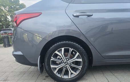 Hyundai Solaris II рестайлинг, 2022 год, 1 680 000 рублей, 2 фотография