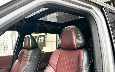 Infiniti QX80, 2025 год, 15 490 000 рублей, 26 фотография