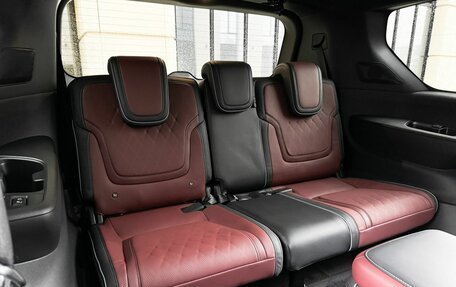 Infiniti QX80, 2025 год, 15 490 000 рублей, 30 фотография
