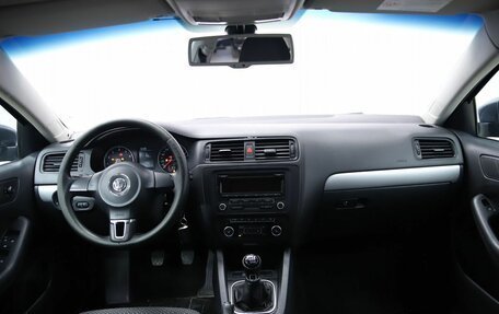 Volkswagen Jetta VI, 2012 год, 590 000 рублей, 12 фотография