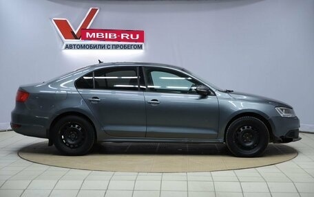 Volkswagen Jetta VI, 2012 год, 590 000 рублей, 4 фотография