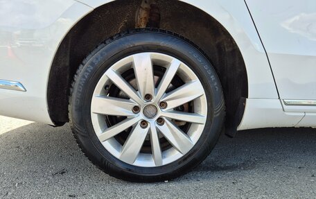 Volkswagen Passat B7, 2012 год, 1 065 000 рублей, 12 фотография