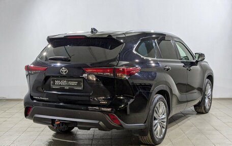 Toyota Highlander, 2023 год, 4 200 000 рублей, 14 фотография