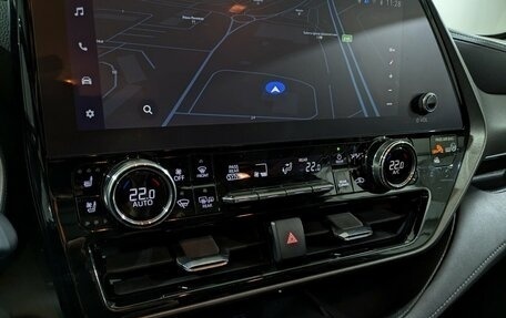 Toyota Highlander, 2023 год, 4 200 000 рублей, 20 фотография