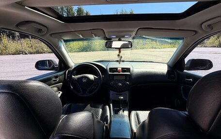 Honda Accord VII рестайлинг, 2006 год, 500 000 рублей, 7 фотография
