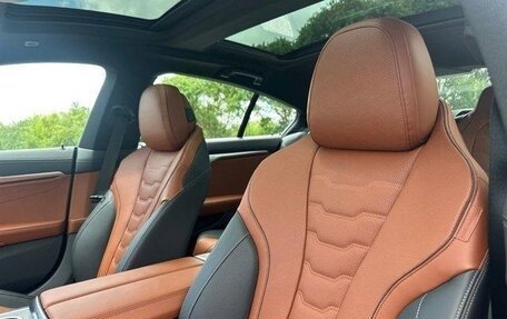 BMW 8 серия, 2026 год, 15 699 991 рублей, 15 фотография