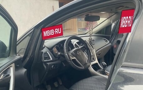 Opel Astra J, 2010 год, 400 000 рублей, 6 фотография