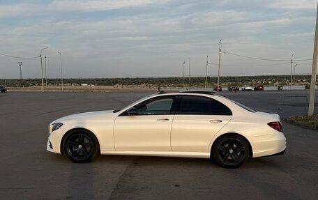 Mercedes-Benz E-Класс, 2016 год, 2 850 000 рублей, 2 фотография