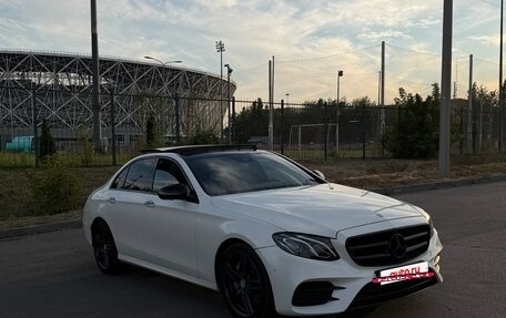 Mercedes-Benz E-Класс, 2016 год, 2 850 000 рублей, 4 фотография