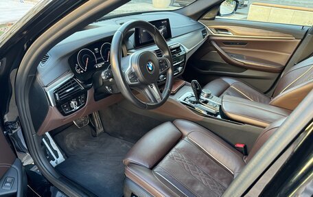 BMW 5 серия, 2019 год, 3 650 000 рублей, 3 фотография