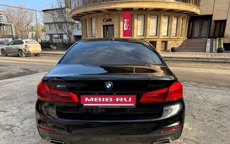 BMW 5 серия, 2019 год, 3 650 000 рублей, 9 фотография