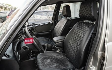 Chevrolet Niva I рестайлинг, 2019 год, 889 000 рублей, 10 фотография