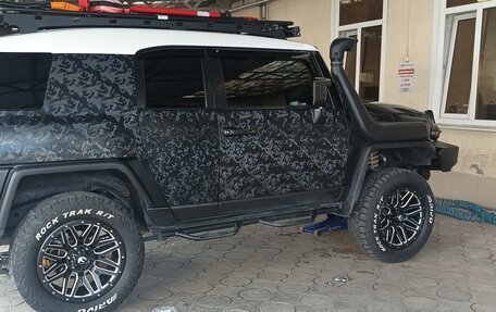 Toyota FJ Cruiser, 2007 год, 1 700 000 рублей, 1 фотография