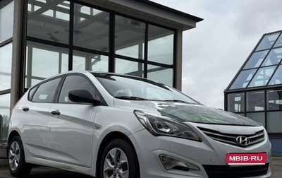 Hyundai Solaris II рестайлинг, 2014 год, 800 000 рублей, 1 фотография