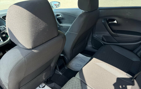 Volkswagen Polo VI (EU Market), 2018 год, 955 000 рублей, 18 фотография