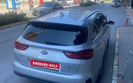 KIA cee'd III, 2019 год, 2 450 000 рублей, 3 фотография