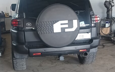 Toyota FJ Cruiser, 2007 год, 1 700 000 рублей, 2 фотография