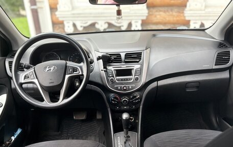Hyundai Solaris II рестайлинг, 2014 год, 800 000 рублей, 5 фотография