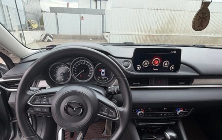 Mazda 6, 2021 год, 2 400 000 рублей, 11 фотография