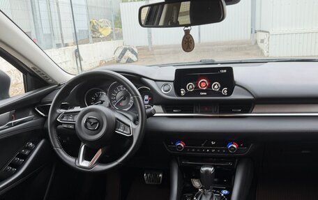 Mazda 6, 2021 год, 2 400 000 рублей, 12 фотография
