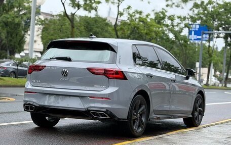 Volkswagen Golf VIII, 2022 год, 2 125 000 рублей, 4 фотография