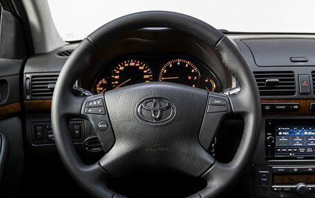 Toyota Avensis III рестайлинг, 2006 год, 650 000 рублей, 18 фотография