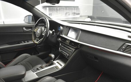 KIA Optima IV, 2018 год, 2 257 000 рублей, 18 фотография